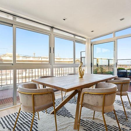 Апартаменты Chic 3Br Retreat With Private Terrace Барселона Экстерьер фото