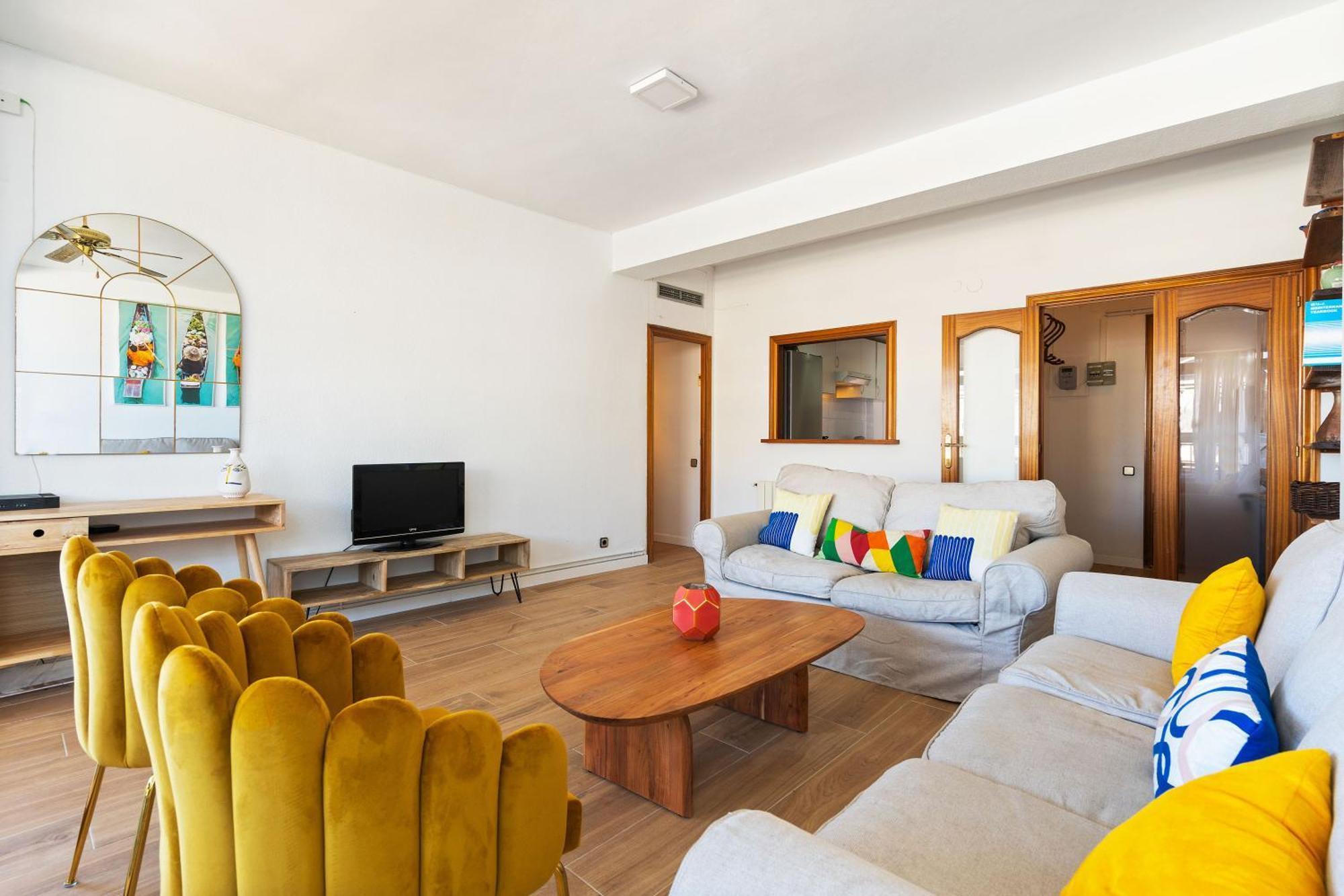 Апартаменты Chic 3Br Retreat With Private Terrace Барселона Экстерьер фото